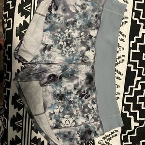 COPY - Lululemon blue print shorts size 8 brand new with tags!